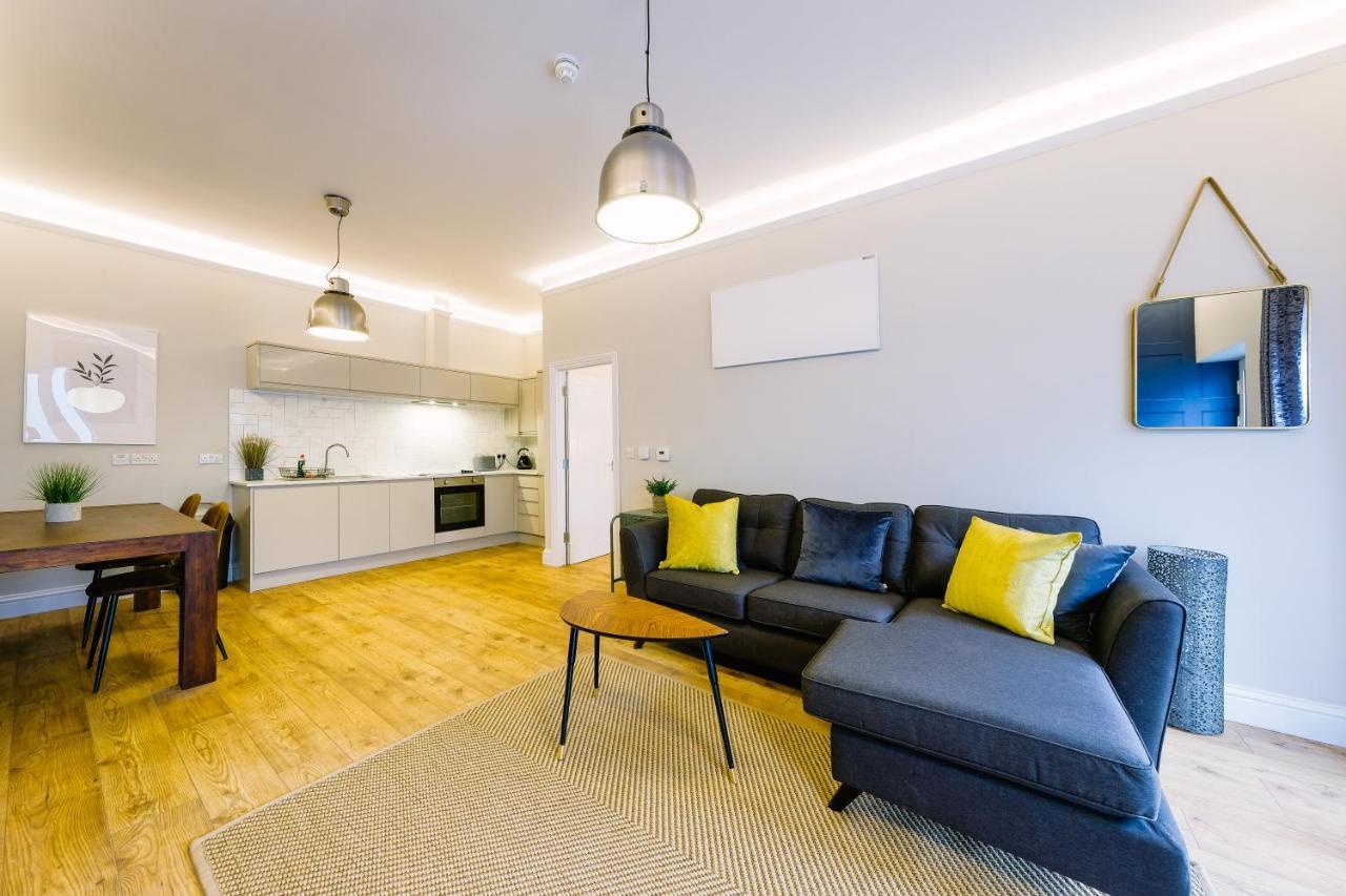 בריסטול Brand New One Bedroom Apartments In A Fantastic Location מראה חיצוני תמונה