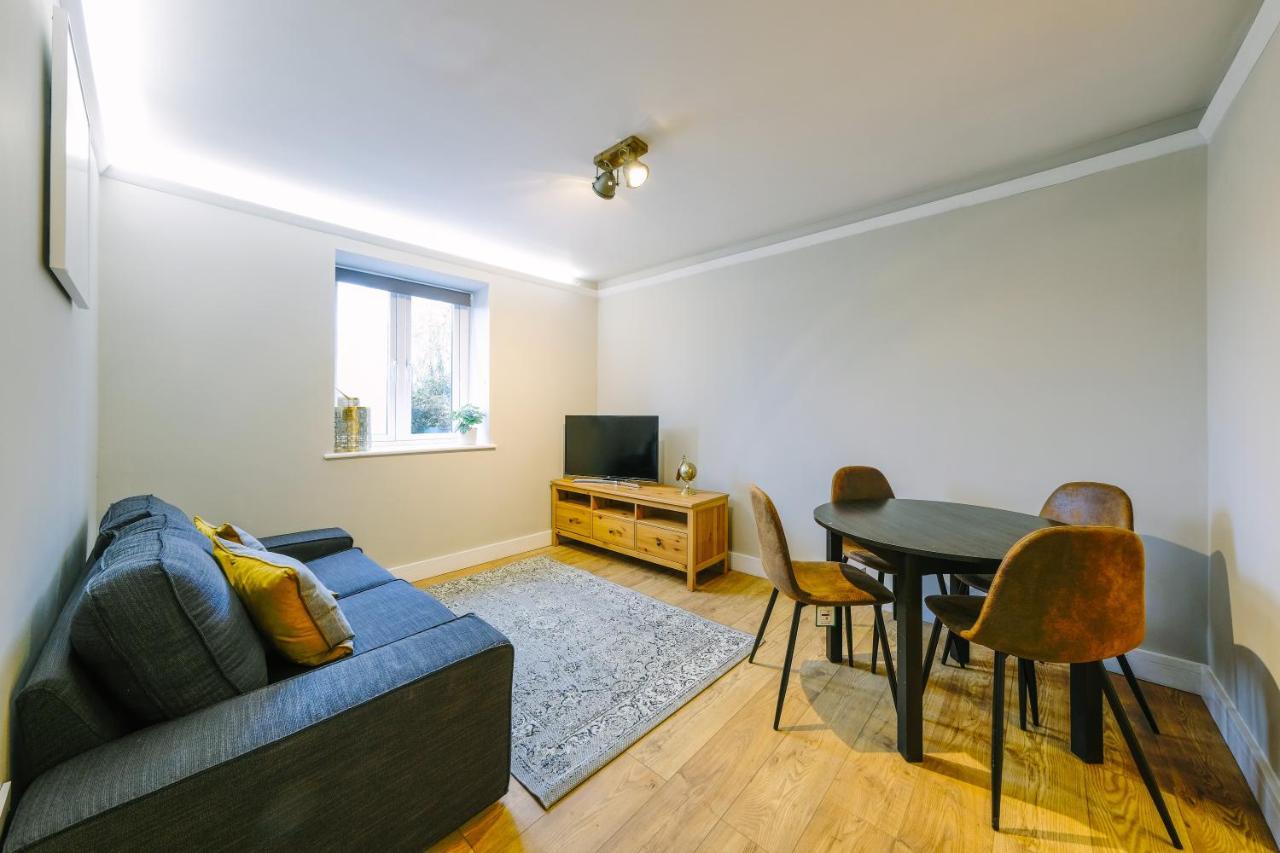 בריסטול Brand New One Bedroom Apartments In A Fantastic Location מראה חיצוני תמונה