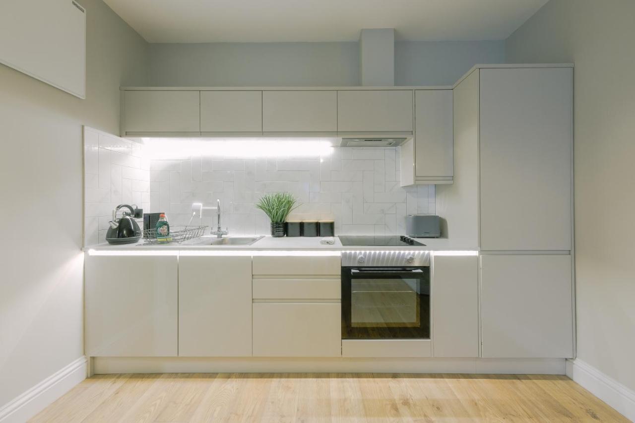 בריסטול Brand New One Bedroom Apartments In A Fantastic Location מראה חיצוני תמונה