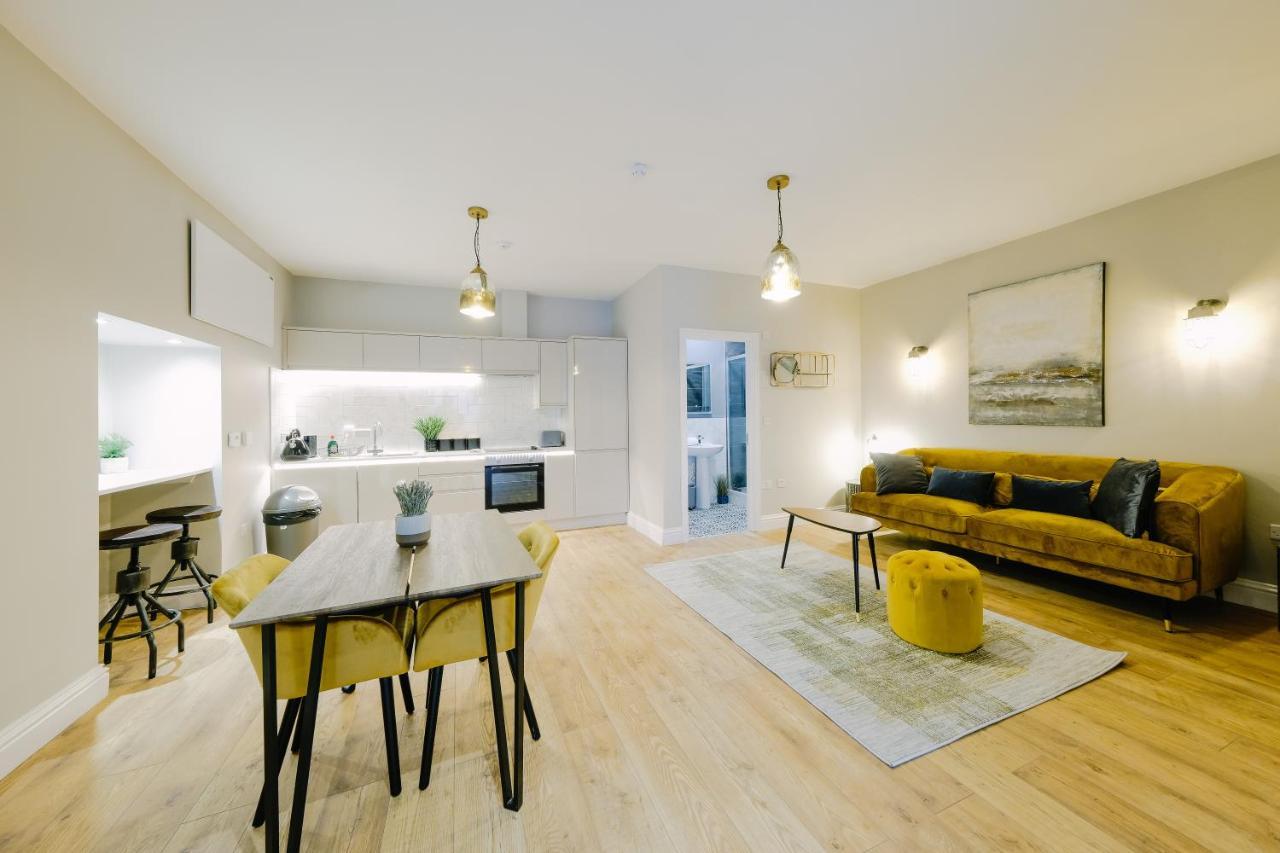 בריסטול Brand New One Bedroom Apartments In A Fantastic Location מראה חיצוני תמונה